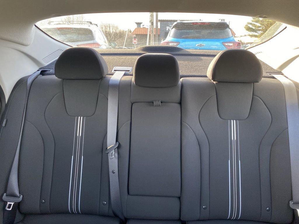 New 2025 Hyundai Elantra SEL w/ Cargo Package image 14