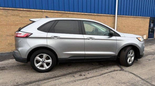 Used 2021 Ford Edge SE image 8