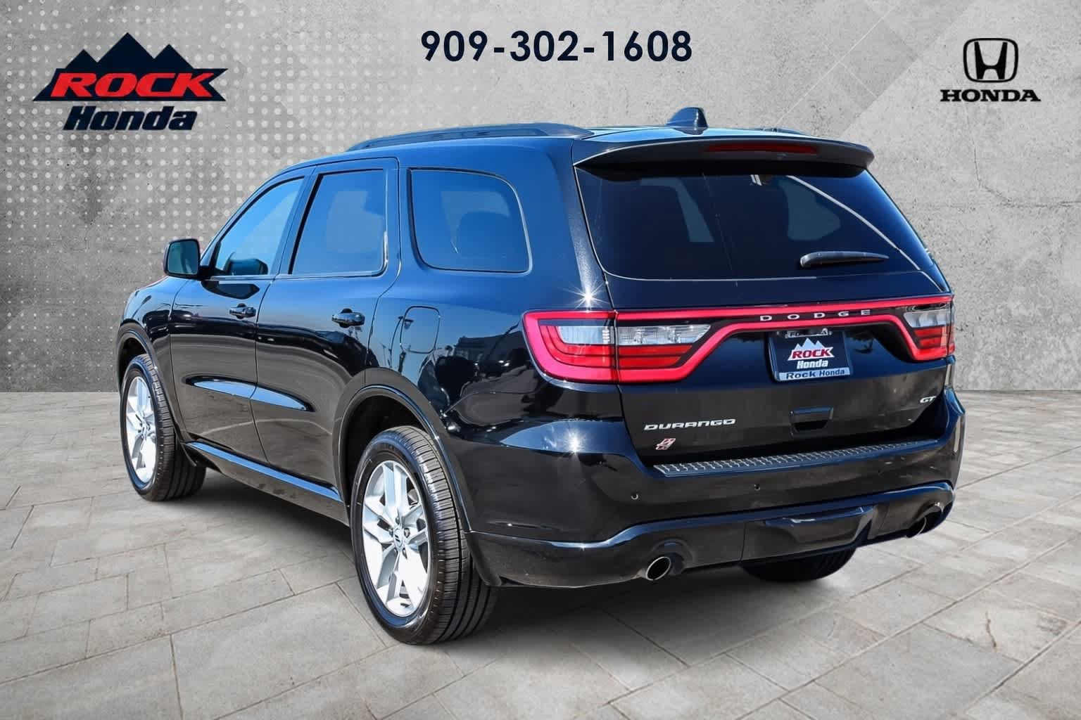 Used 2025 Dodge Durango GT AWD/4WD image 6