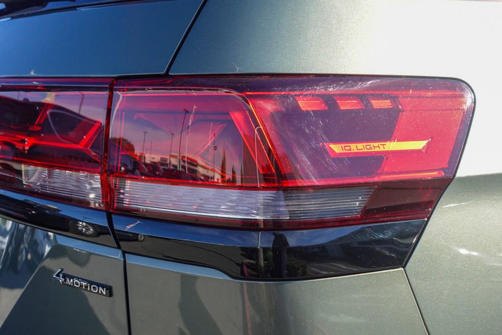 New 2026 Volkswagen Atlas Peak Edition image 8