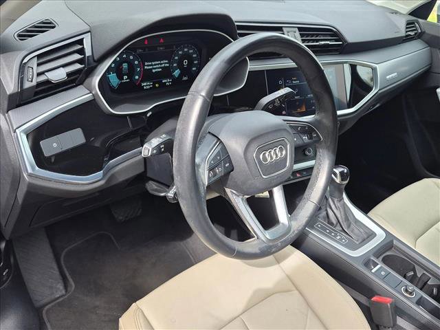 Used 2022 Audi Q3 2.0T Premium image 10