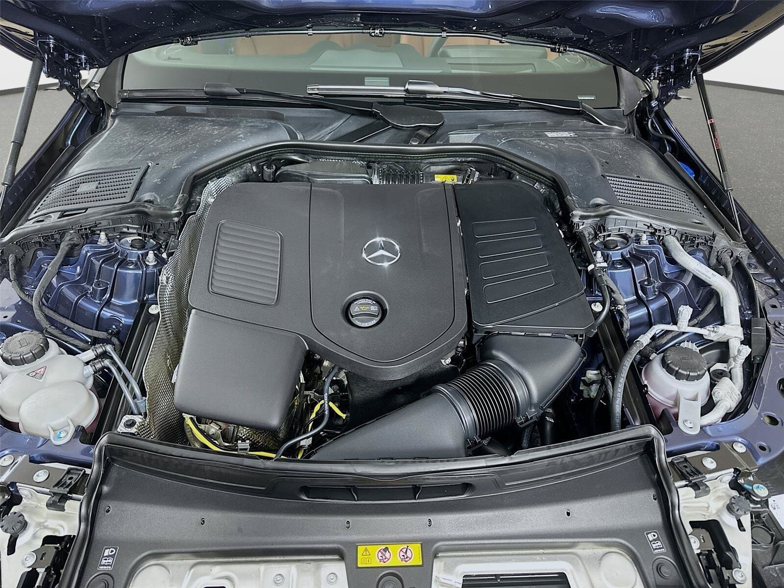 Used 2026 Mercedes-Benz C 300 4MATIC Sedan image 37