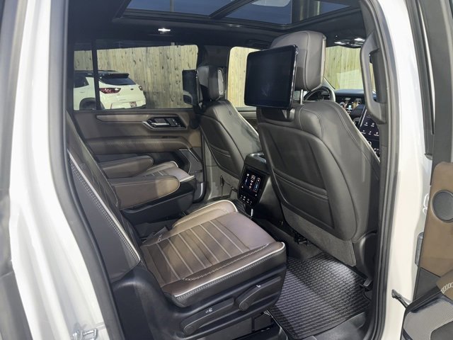 Certified 2025 GMC Yukon XL Denali Ultimate image 10
