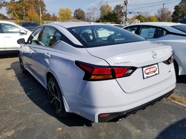New 2025 Nissan Altima 2.5 SR image 3