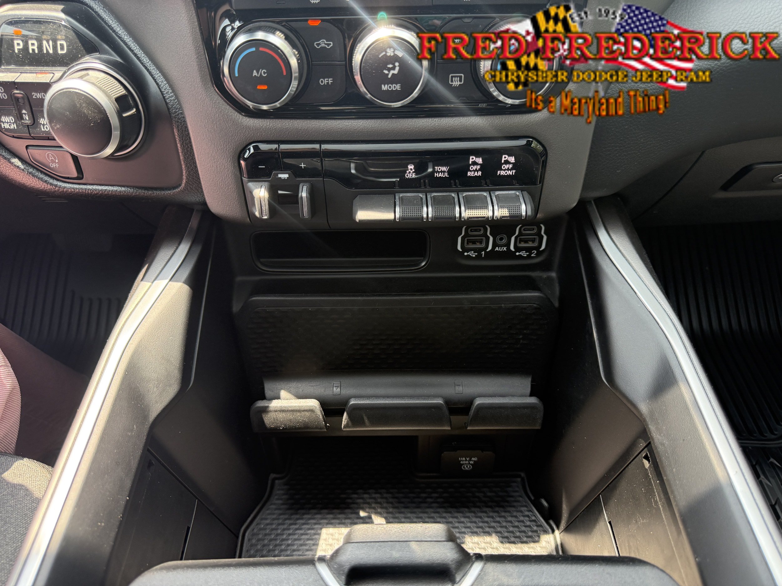 Used 2022 RAM 1500 Big Horn AWD/4WD image 13