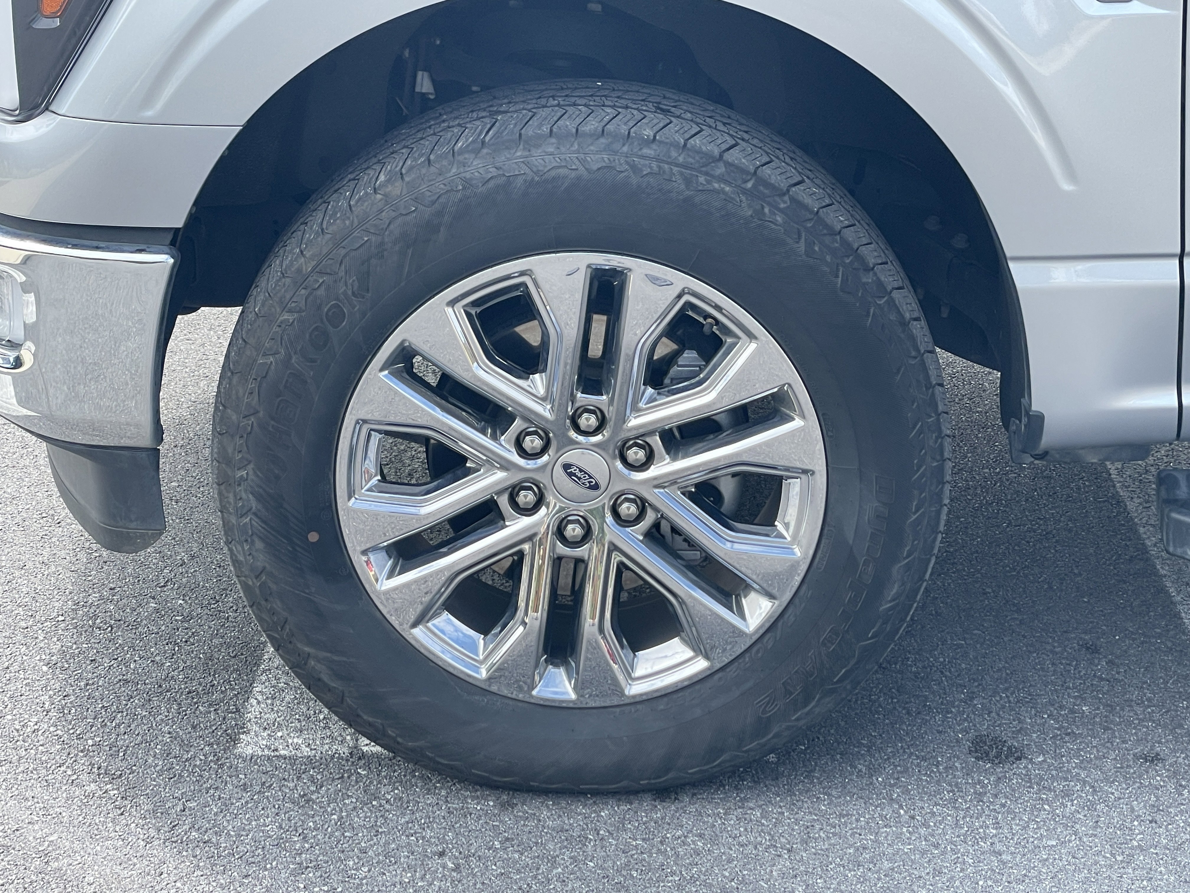 Used 2024 Ford F150 Lariat w/ Bed Utility Package image 9