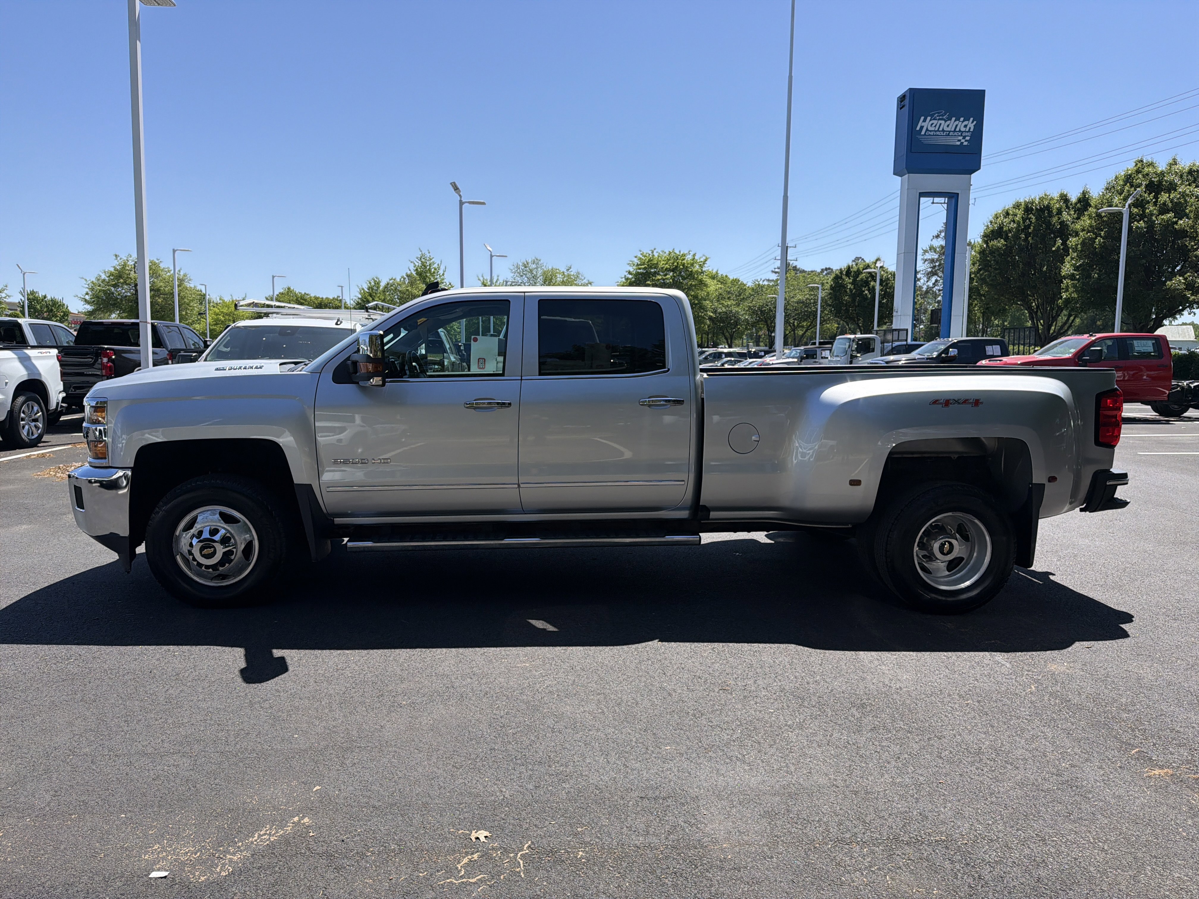 Used 2017 Chevrolet Silverado 3500 LTZ w/ Duramax Plus Package AWD/4WD image 7