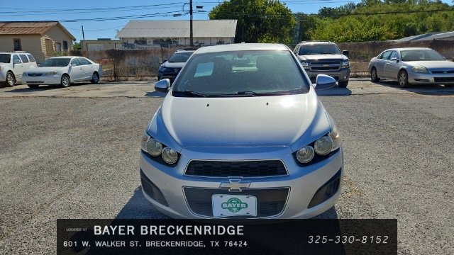 Used 2015 Chevrolet Sonic LT image 2