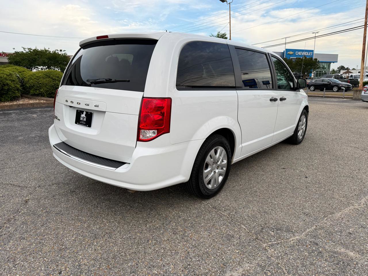 Used 2020 Dodge Grand Caravan SE FWD image 23
