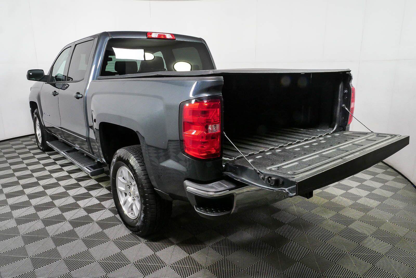 Used 2017 Chevrolet Silverado 1500 LT w/ All Star Edition RWD image 29