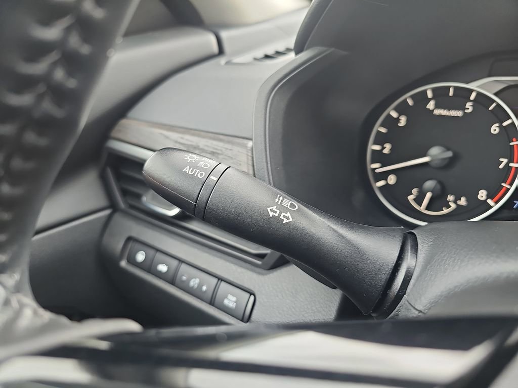 Used 2025 Nissan Altima 2.5 SL image 30