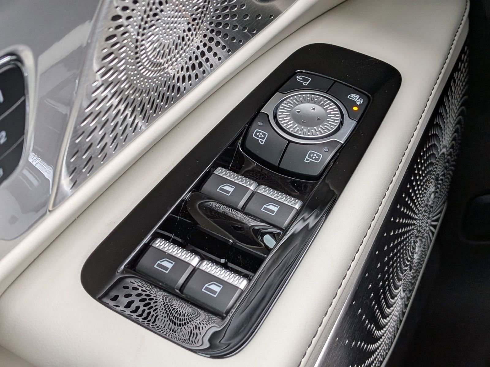 New 2026 Lincoln Nautilus Black Label image 30