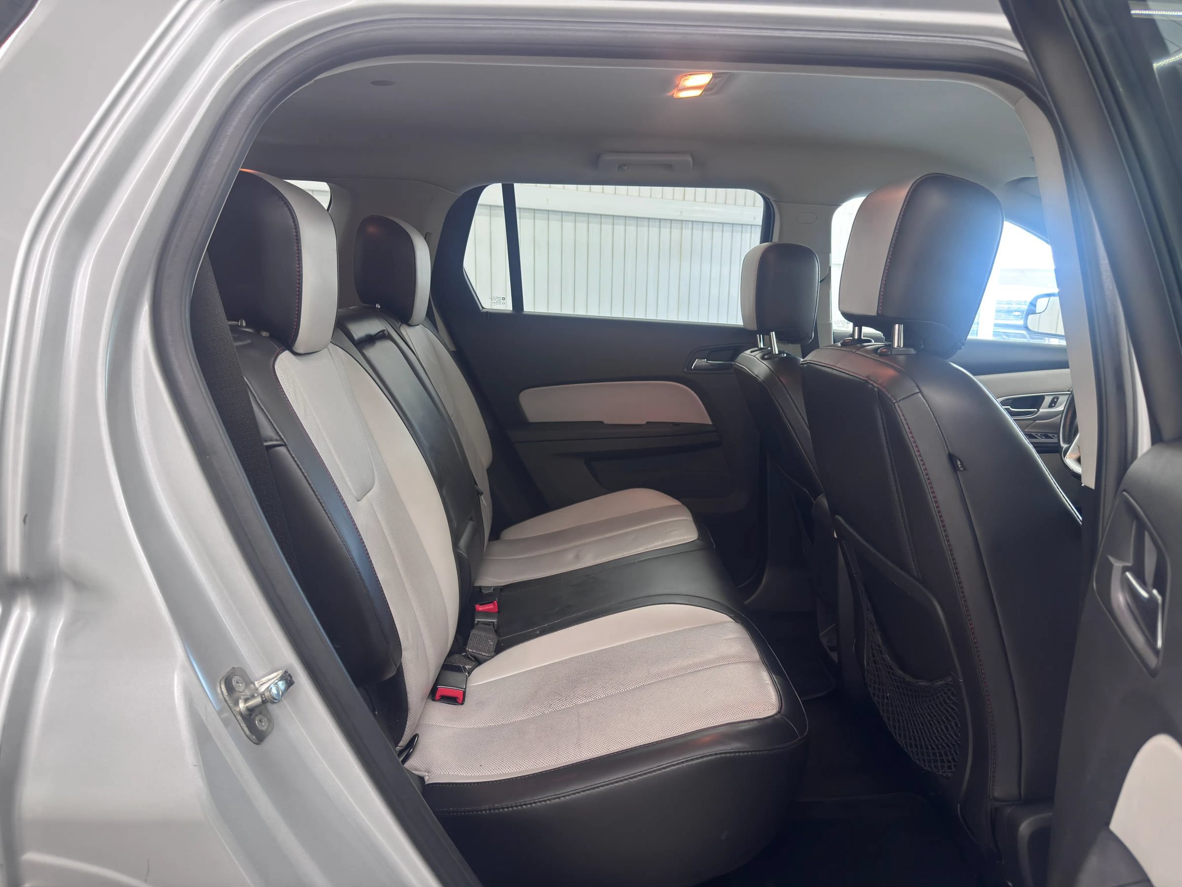 Used 2013 GMC Terrain SLT FWD image 11