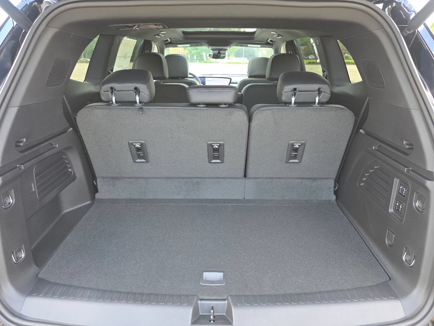 New 2026 Buick Enclave Sport Touring w/ Power Package AWD/4WD image 23