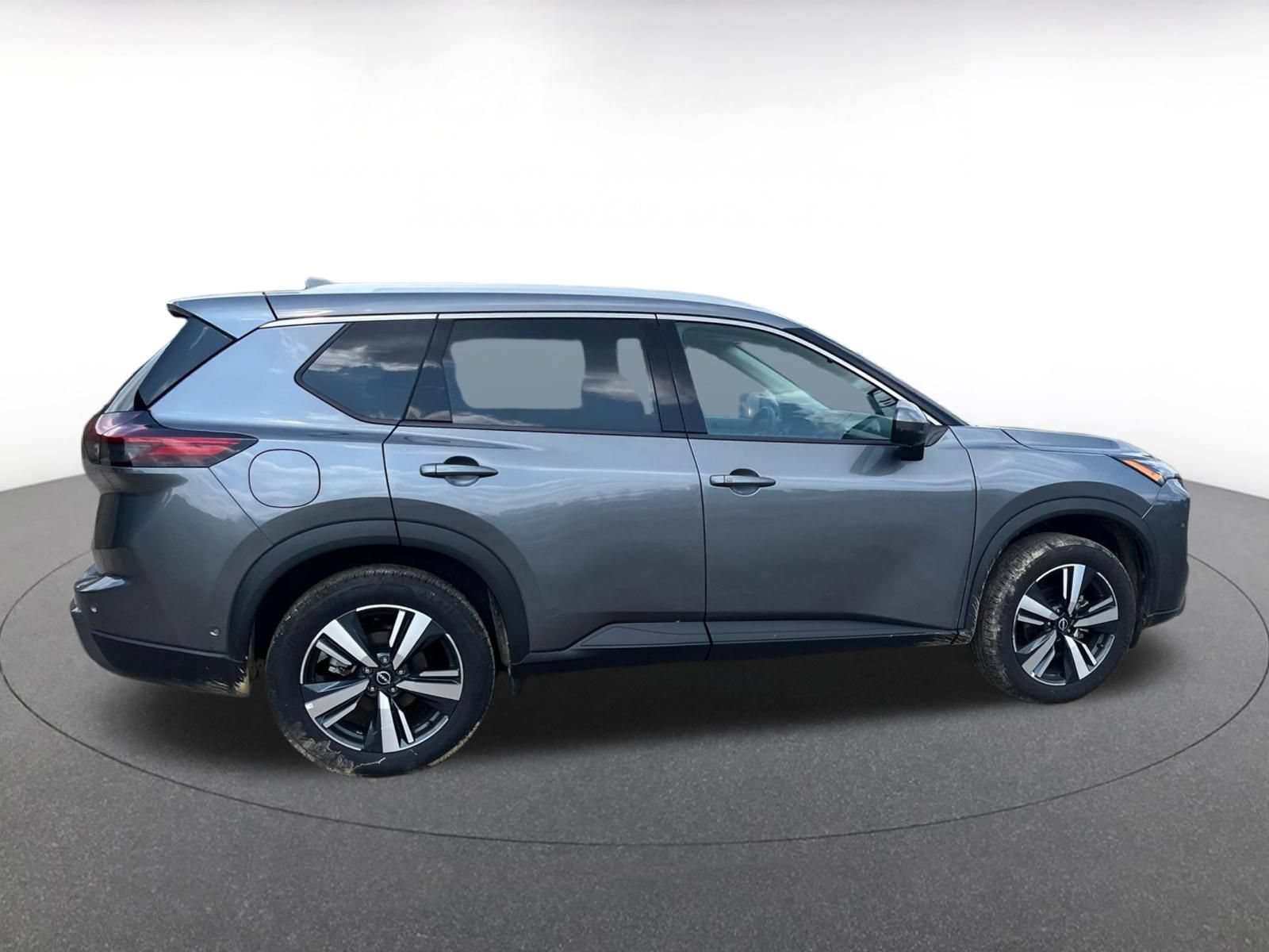 Used 2026 Nissan Rogue SL AWD/4WD image 33
