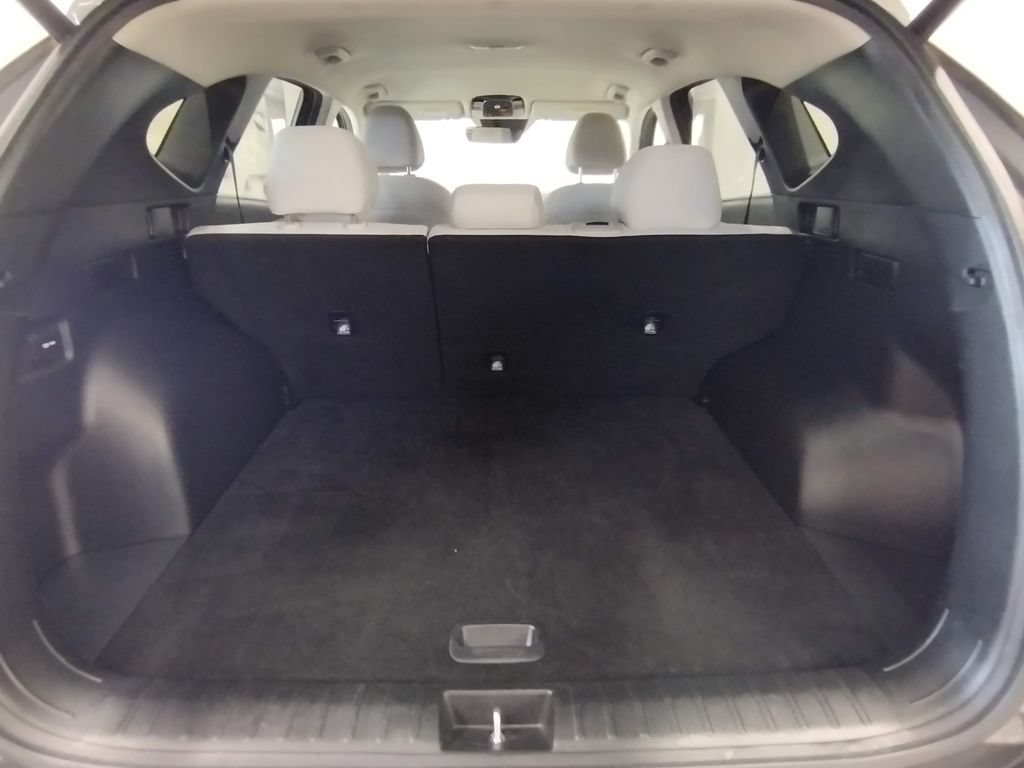 Certified 2025 Hyundai Tucson SEL AWD/4WD image 18