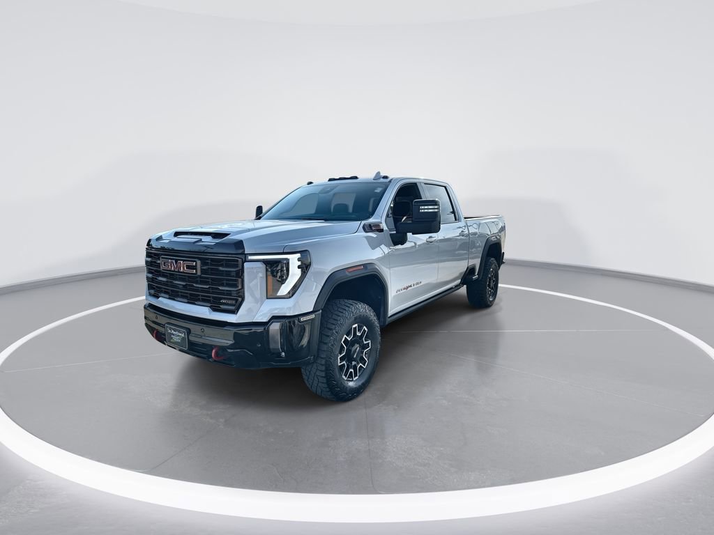 Used 2024 GMC Sierra 2500 AT4X image 4