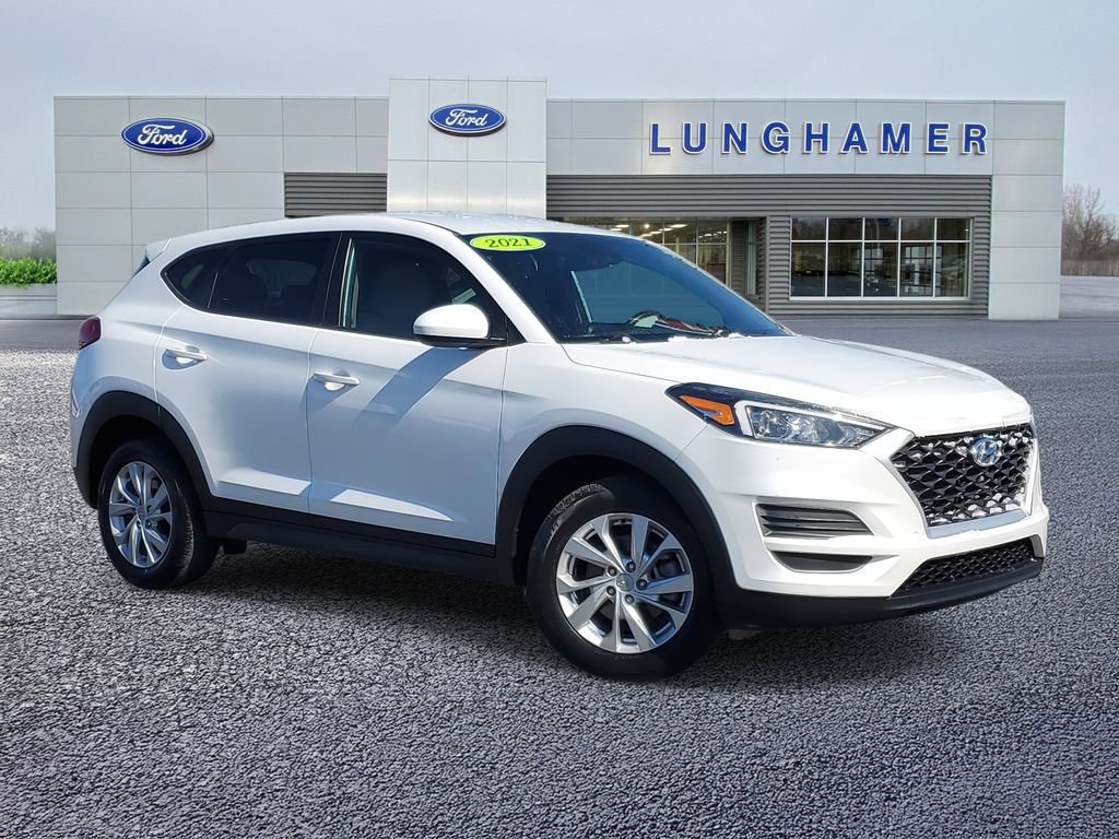 Used 2021 Hyundai Tucson SE image 1