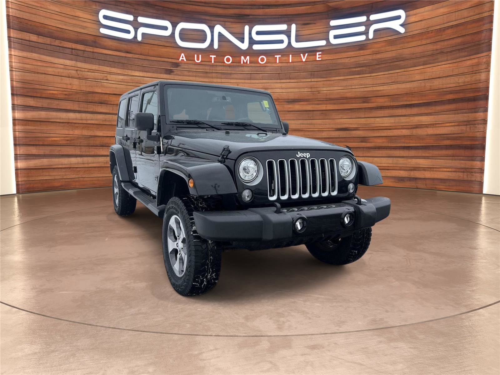 Used 2017 Jeep Wrangler Unlimited Sahara w/ Connectivity Group image 8