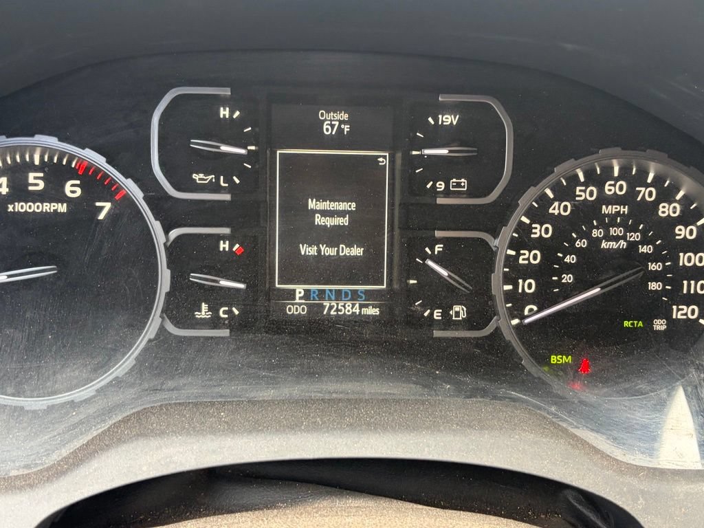 Used 2021 Toyota Tundra Limited w/ Limited Premium Package AWD/4WD image 23