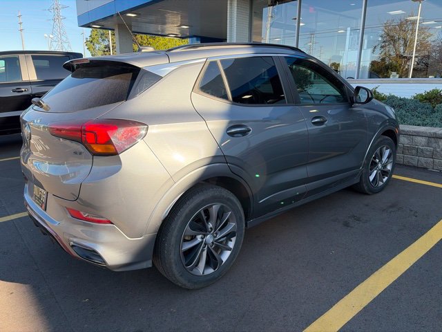Used 2020 Buick Encore GX Preferred w/ Sport Touring Package FWD image 3