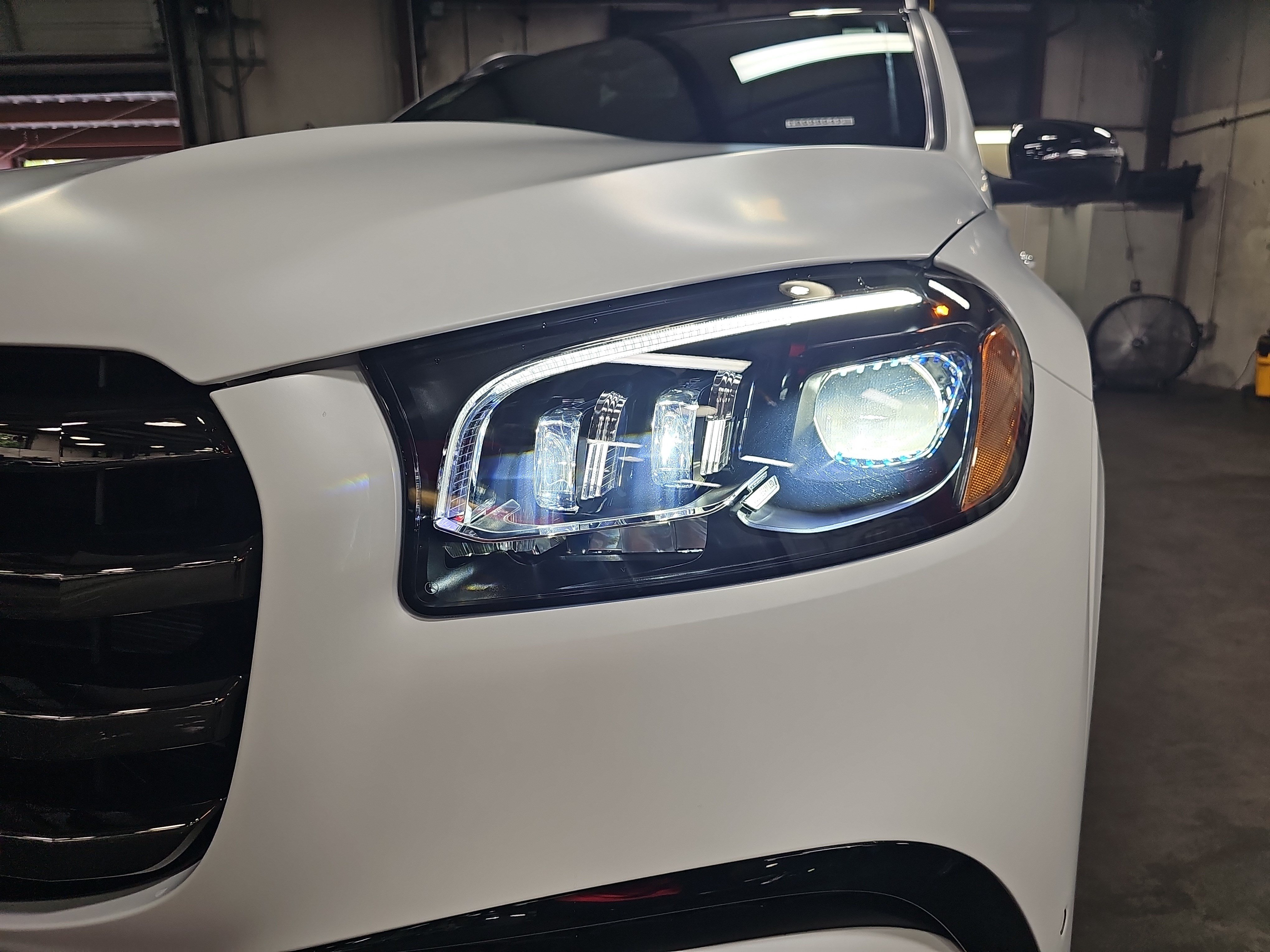 New 2026 Mercedes-Benz GLS 450 4MATIC image 34