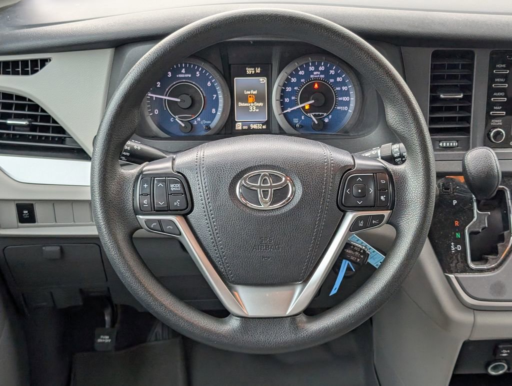 Used 2020 Toyota Sienna LE image 13