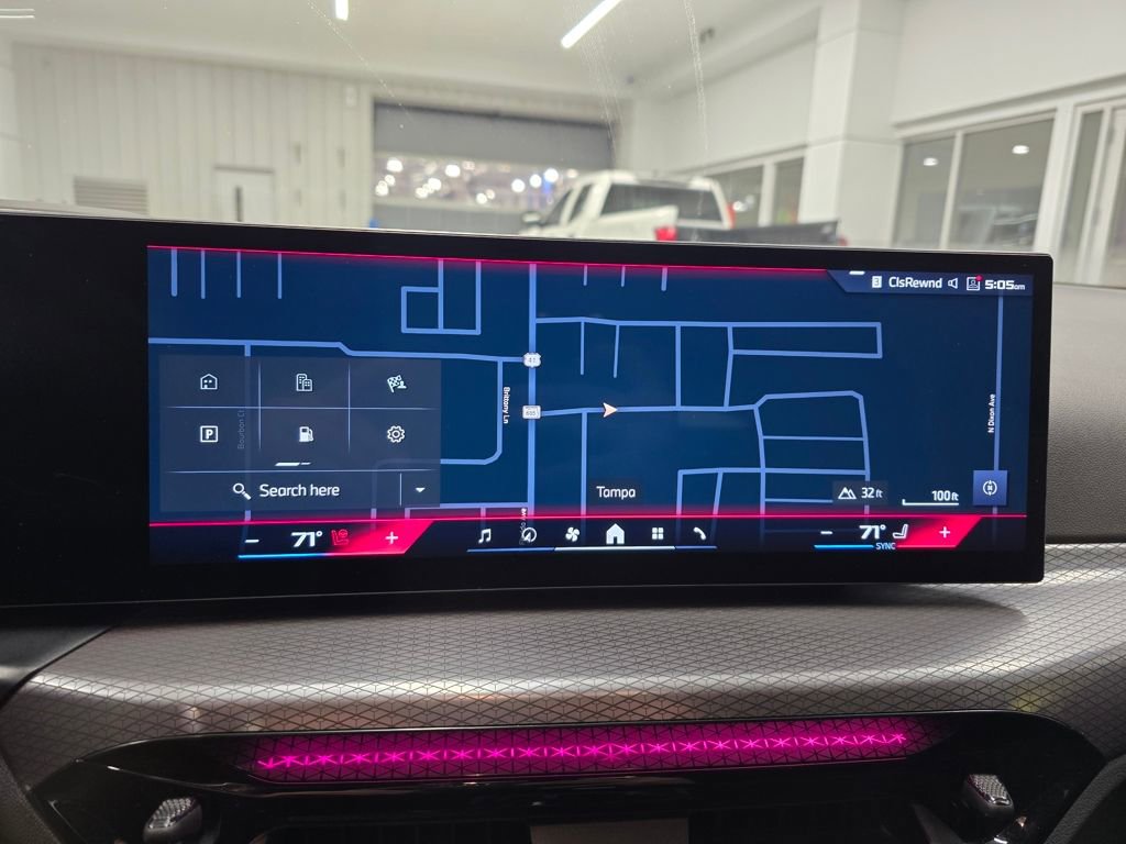 Used 2025 BMW M440i image 23