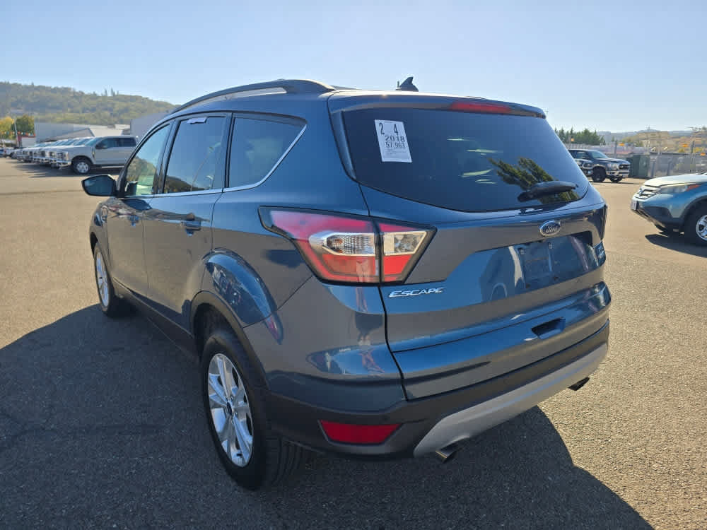 Used 2018 Ford Escape SEL AWD/4WD image 17