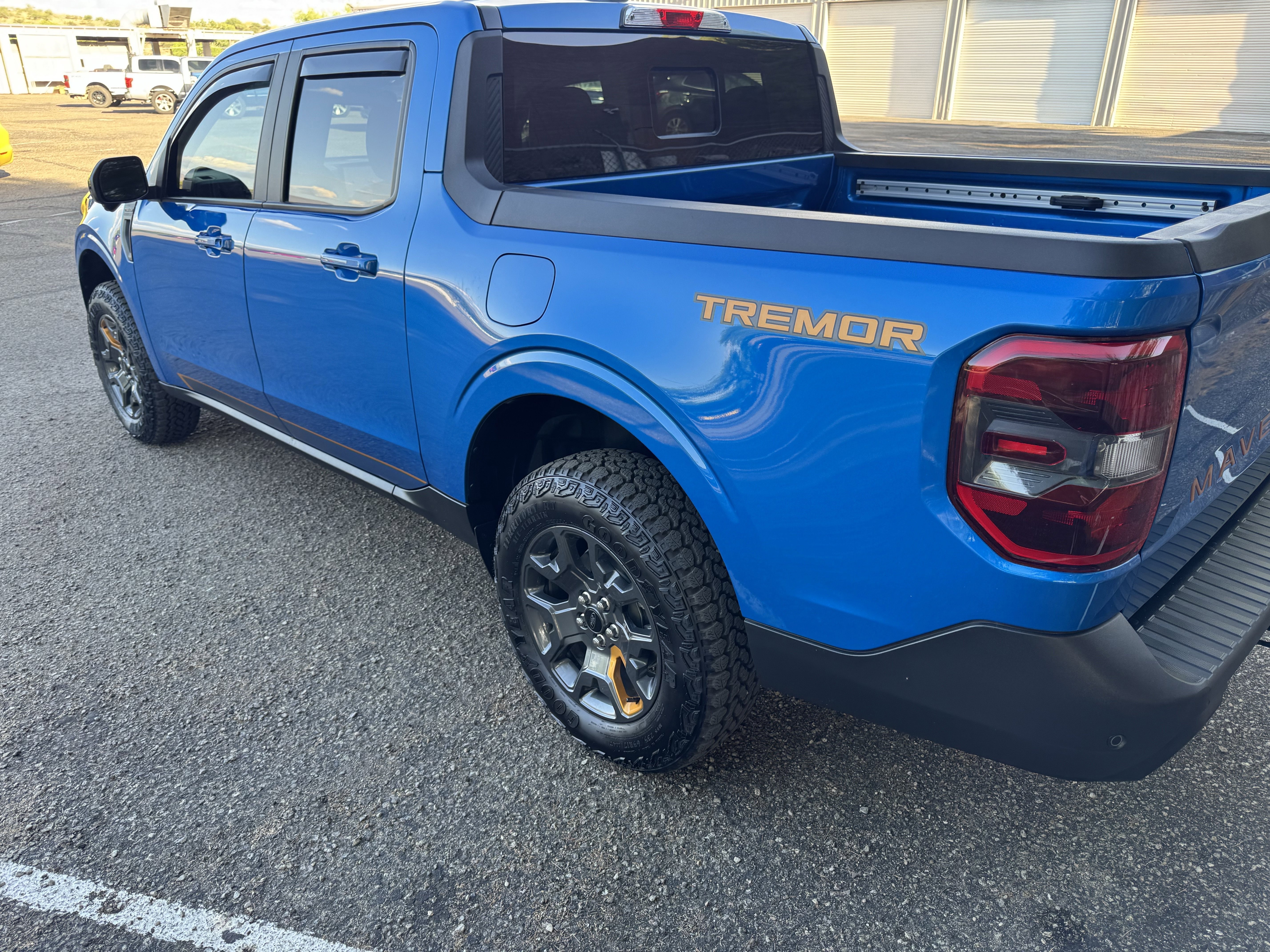 Used 2025 Ford Maverick Tremor AWD/4WD image 6