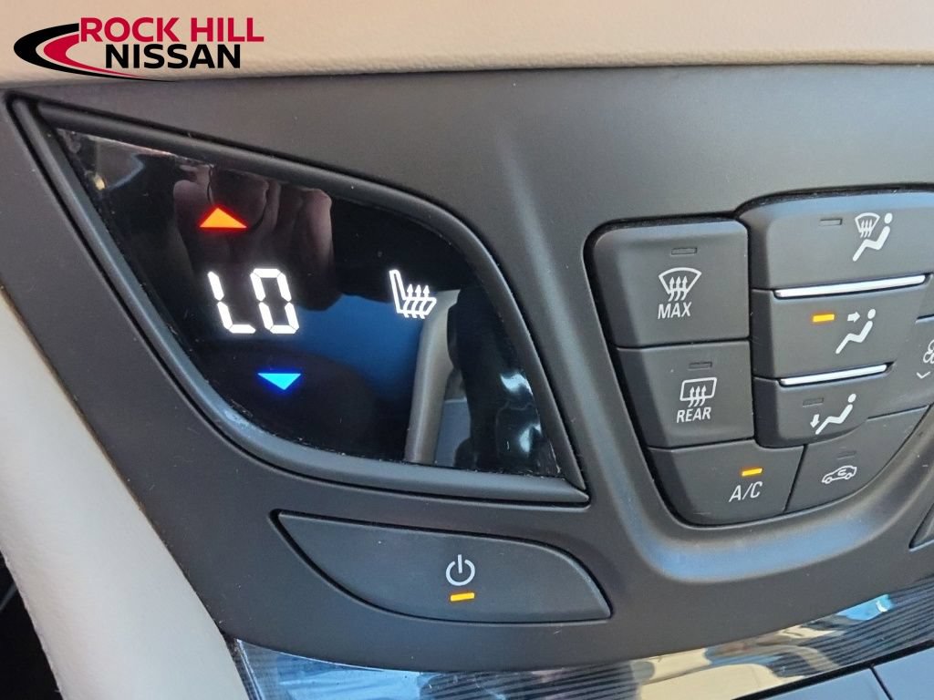 Used 2017 Buick Envision Essence FWD image 23