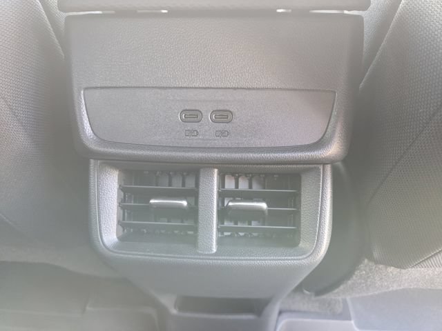 New 2026 Chevrolet Equinox LT w/ Safety and Technology Package FWD image 15