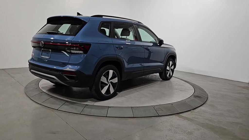 New 2026 Volkswagen Taos S image 5