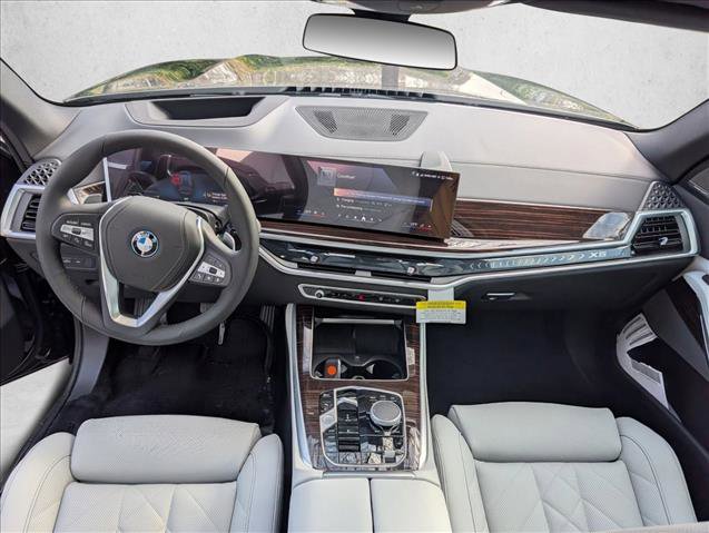 New 2026 BMW X5 xDrive50e w/ Premium Package image 15