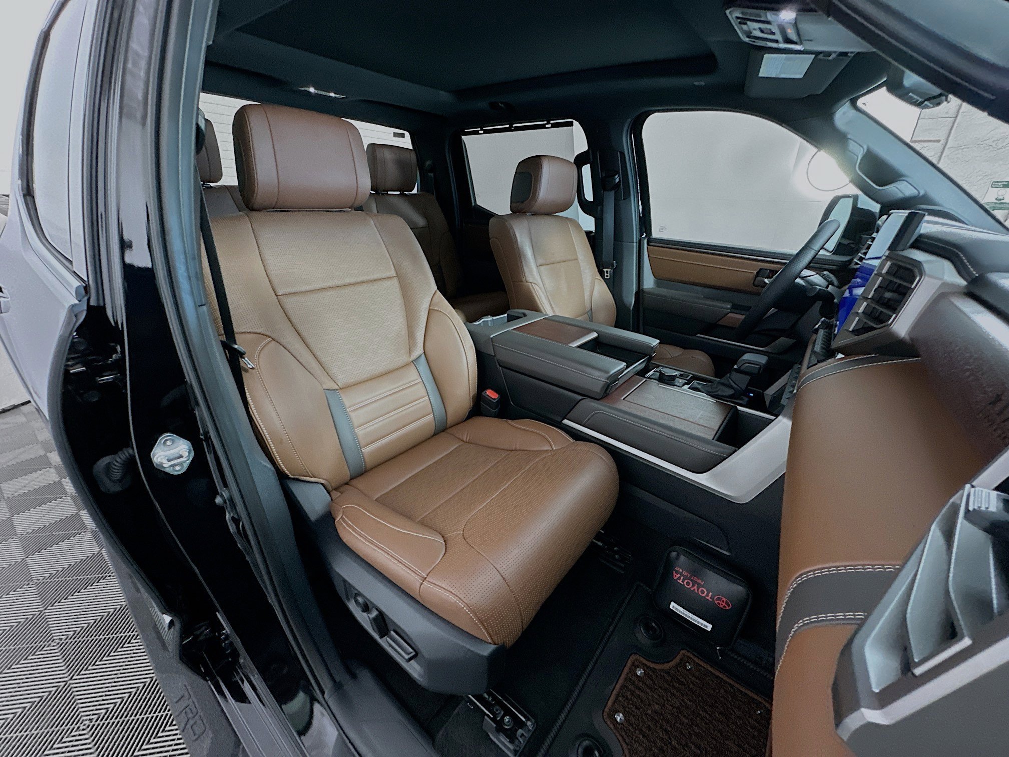 New 2026 Toyota Tundra 1794 Edition AWD/4WD image 28