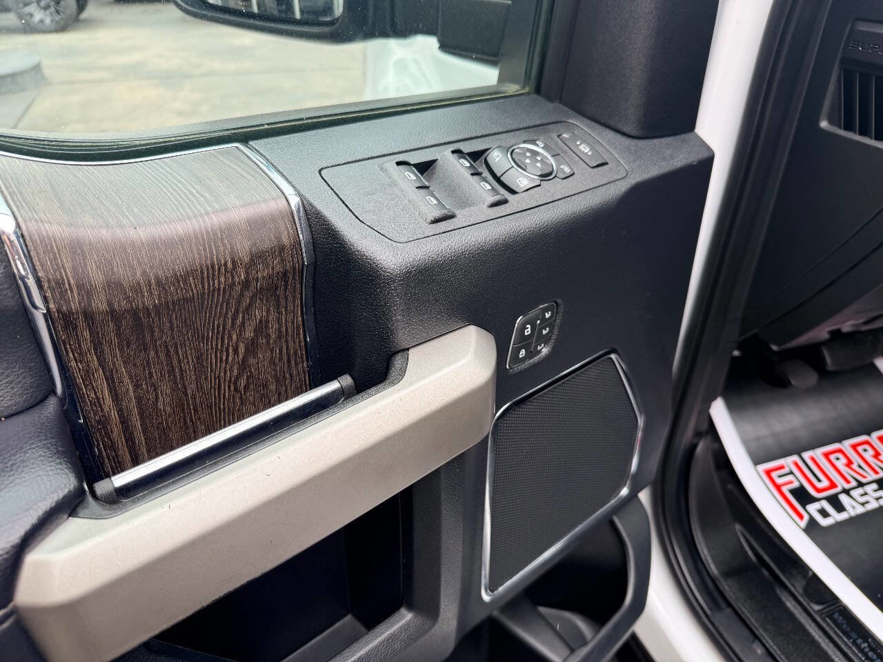 Used 2020 Ford F250 Lariat w/ Chrome Package AWD/4WD image 20