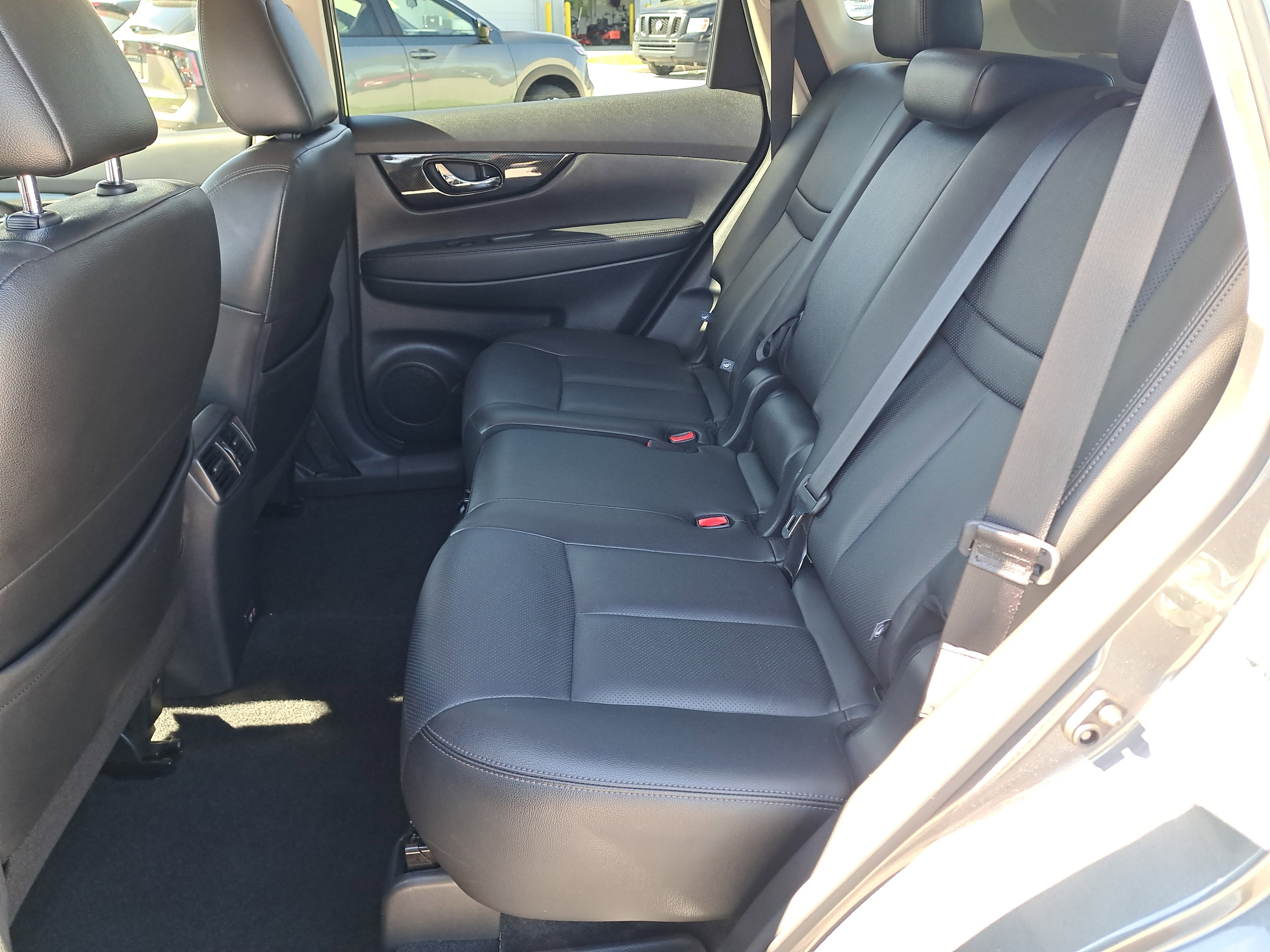 Certified 2020 Nissan Rogue SL w/ Premium Package image 19