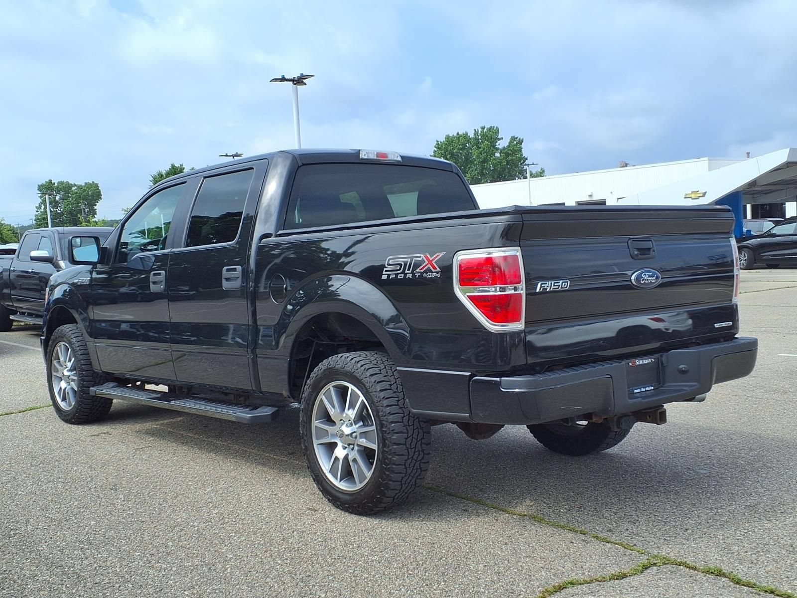 Used 2014 Ford F150 STX w/ Equipment Group 201A Mid AWD/4WD image 7