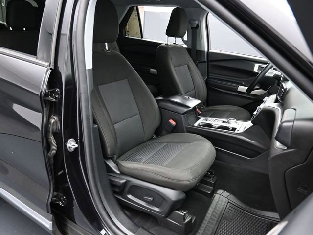 Used 2022 Ford Explorer XLT image 27