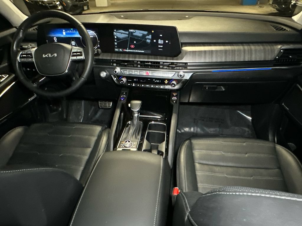 Certified 2024 Kia Telluride SX Prestige AWD/4WD image 17