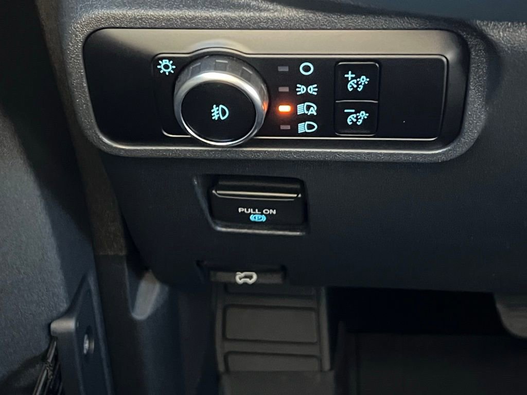 Used 2025 Ford Bronco Heritage Edition image 32