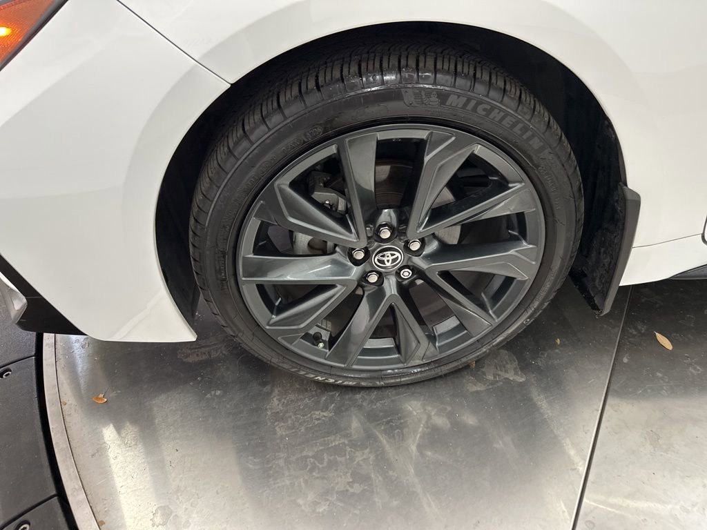Used 2025 Toyota Corolla SE image 30