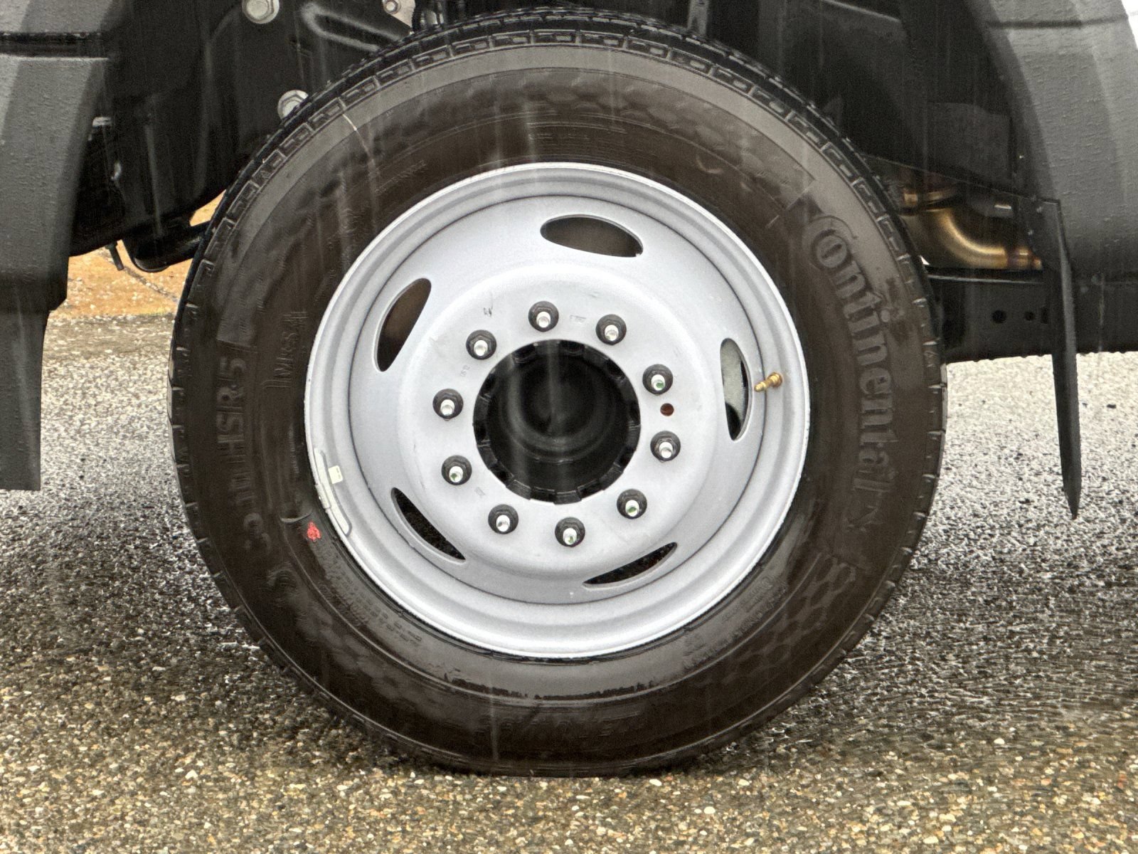 New 2025 Ford F550 2WD Regular Cab Super Duty image 26