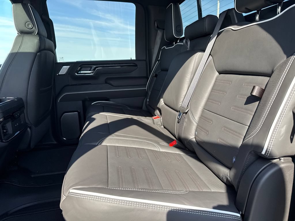 New 2026 GMC Sierra 2500 AT4X AWD/4WD image 34