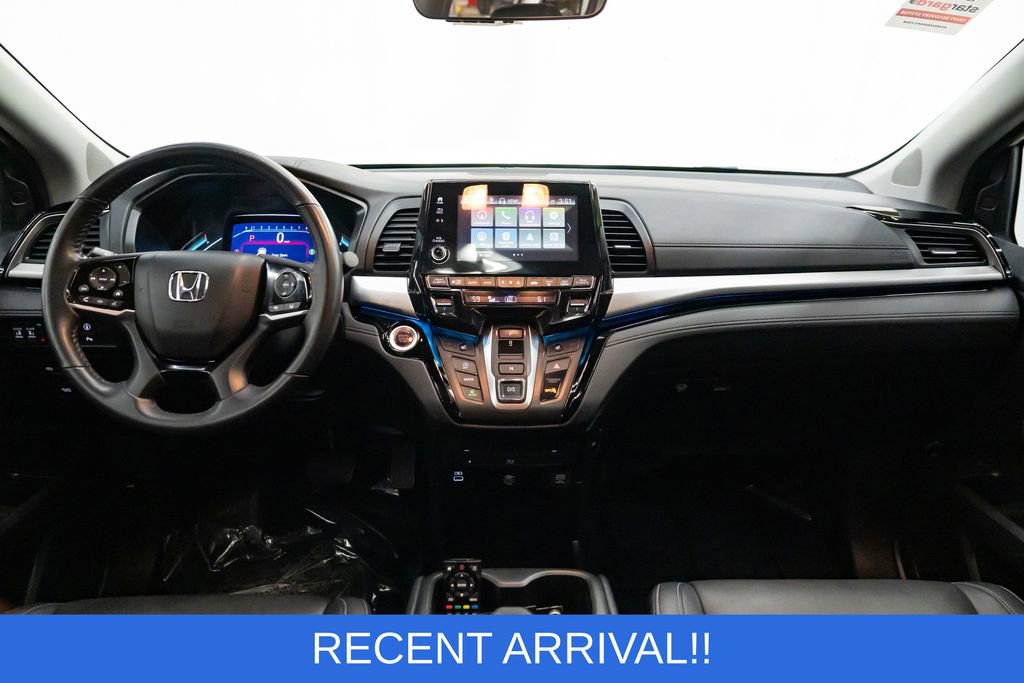 Used 2023 Honda Odyssey Touring image 11