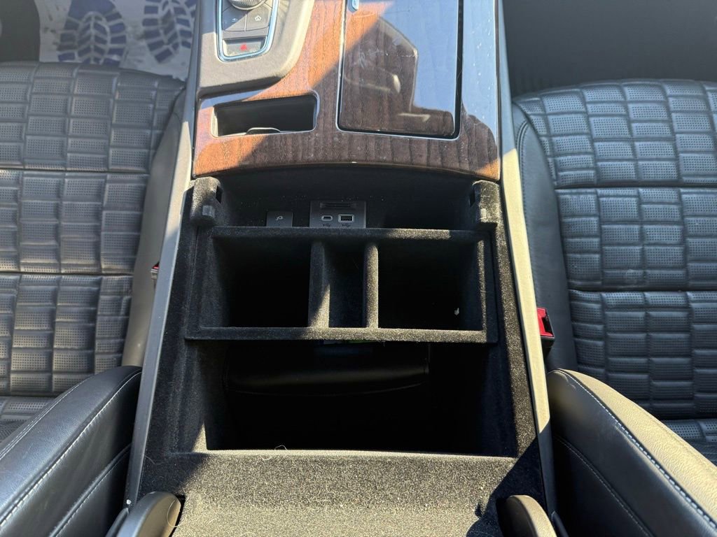 Used 2022 Cadillac Escalade ESV Sport Platinum w/ LPO, Floor Liner Package image 26