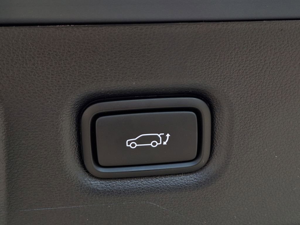 New 2026 Hyundai Ioniq 5 SEL image 28