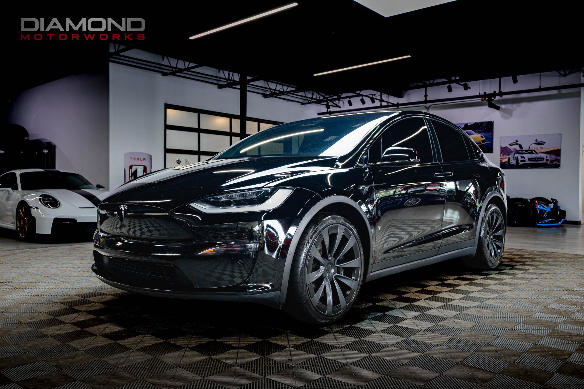 Used 2022 Tesla Model X Plaid AWD/4WD image 9