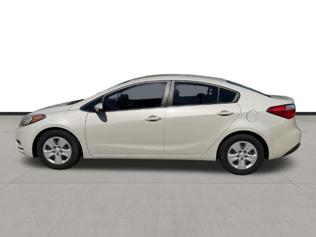 Used 2015 Kia Forte LX FWD image 8