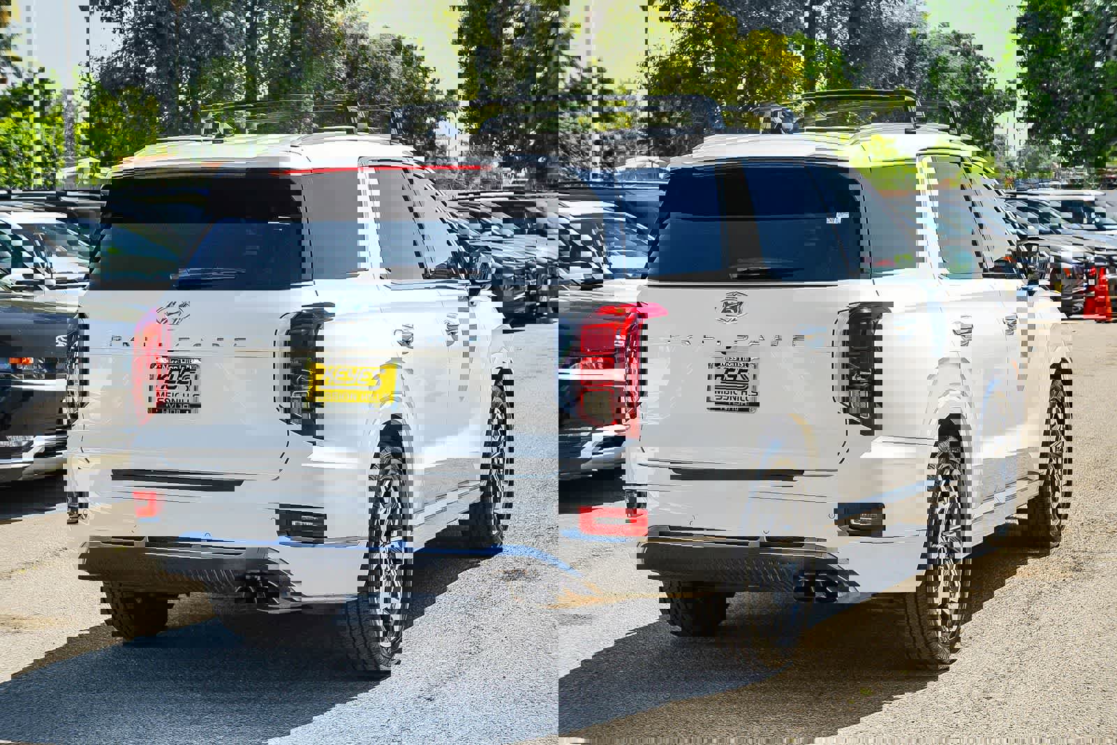 Used 2022 Hyundai Palisade Calligraphy w/ Cargo Package image 4